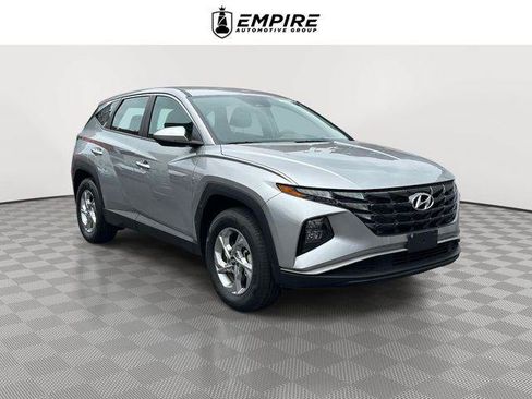Used 2023 Hyundai Tucson SE AWD/4WD image 1