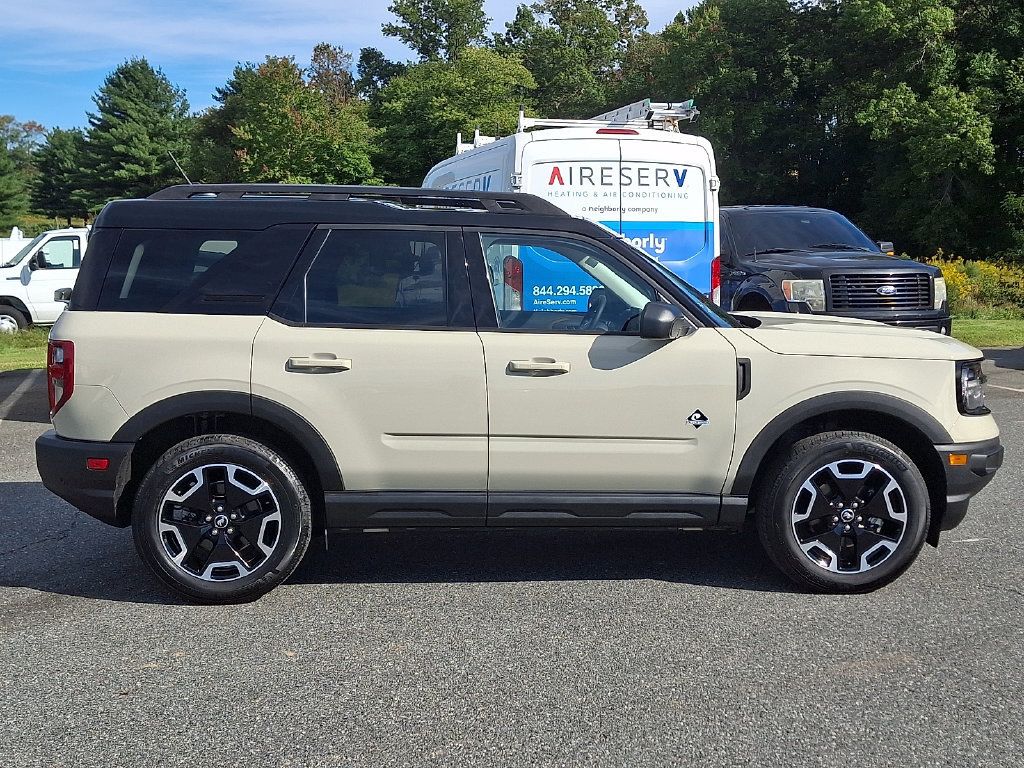 Used 2024 Ford Bronco Sport Outer Banks w/ Tech Package AWD/4WD image 7