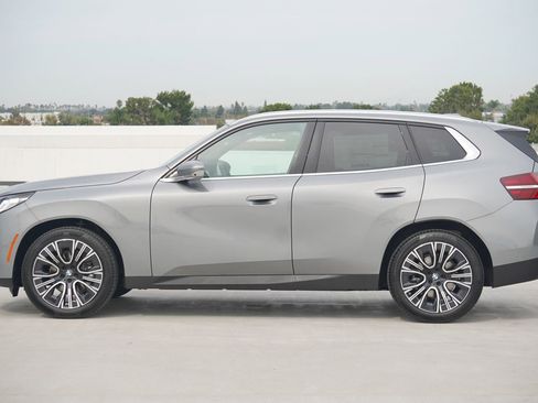 Used 2026 BMW X3 xDrive30 w/ Premium Package image 4