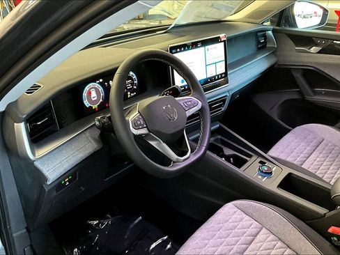 New 2025 Volkswagen Tiguan S image 14