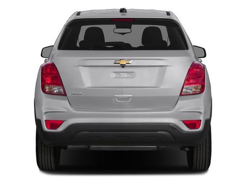 Used 2017 Chevrolet Trax LS AWD/4WD image 8