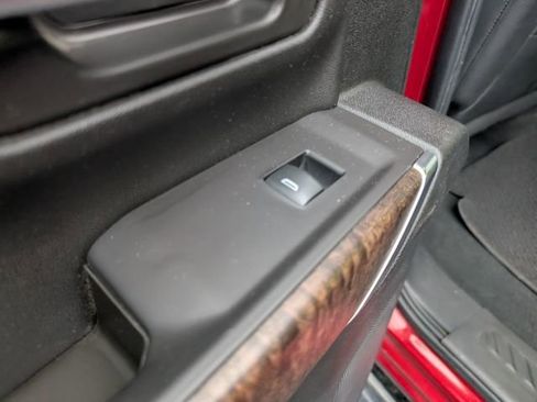 Used 2021 GMC Sierra 2500 Denali w/ Denali Ultimate Package image 13