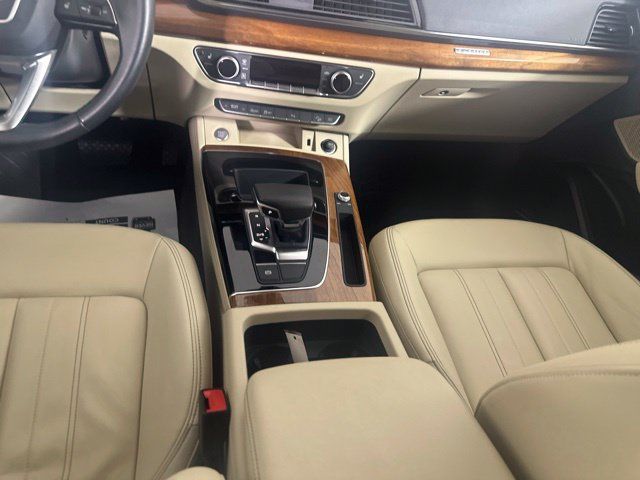 Used 2022 Audi Q5 2.0T Premium Plus AWD/4WD image 21