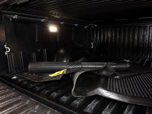 Used 2024 Toyota Tundra Platinum AWD/4WD image 15