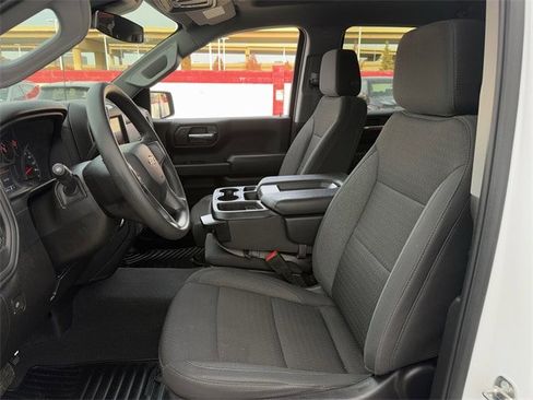 Used 2024 Chevrolet Silverado 1500 Custom image 25