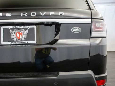 Used 2016 Land Rover Range Rover Sport HSE image 38