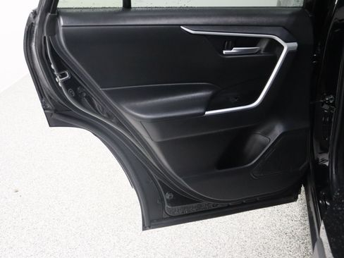 Certified 2025 Toyota RAV4 XLE Premium FWD image 28