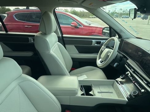 Used 2024 Hyundai Santa Fe SEL image 10