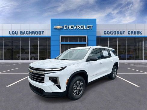 New 2026 Chevrolet Traverse LT image 4