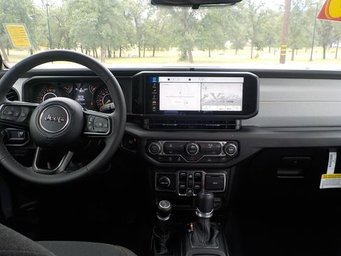 New 2026 Jeep Gladiator Sport AWD/4WD image 13