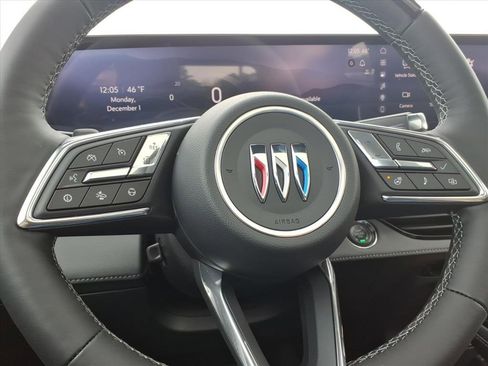 New 2026 Buick Enclave Avenir w/ Super Cruise Package image 18