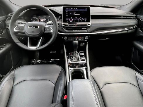 New 2026 Jeep Compass Limited AWD/4WD image 9