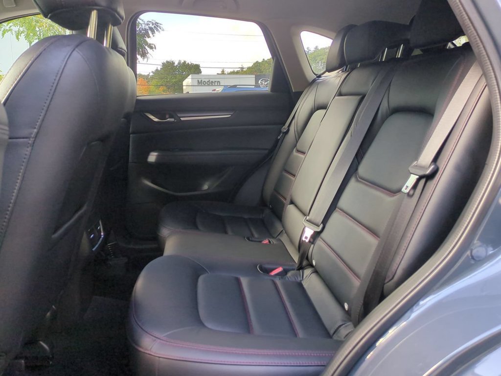 Used 2024 MAZDA CX-5 Carbon Edition AWD/4WD image 25
