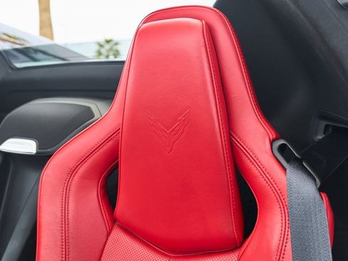 Used 2022 Chevrolet Corvette Stingray Convertible w/ 1LT image 25