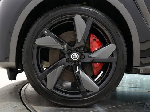 Used 2021 Jaguar F-PACE SVR image 99