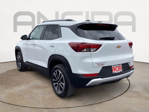 Used 2025 Chevrolet TrailBlazer LT image 9