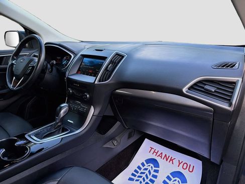 Used 2018 Ford Edge SEL w/ Equipment Group 201A AWD/4WD image 30