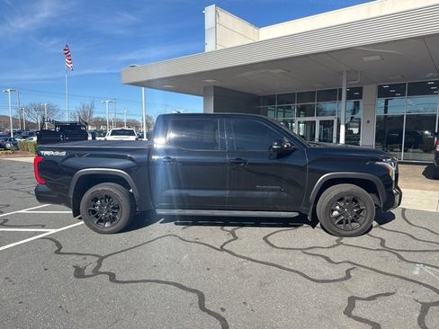 Used 2024 Toyota Tundra Limited image 7