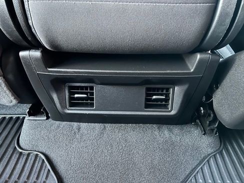 Used 2022 Chevrolet Silverado 1500 Custom image 19