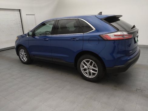 Used 2023 Ford Edge SEL image 3