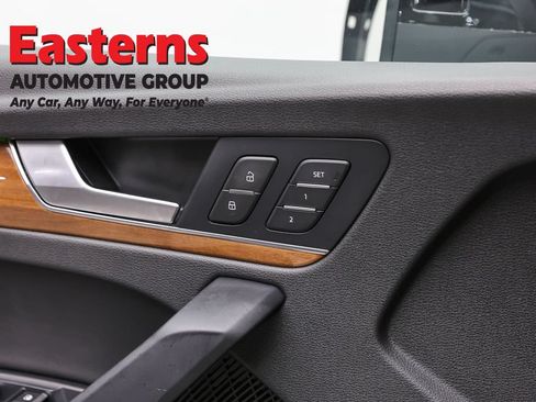Used 2023 Audi Q5 Prestige w/ Prestige Package AWD/4WD image 22