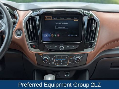 Used 2021 Chevrolet Traverse High Country FWD image 15