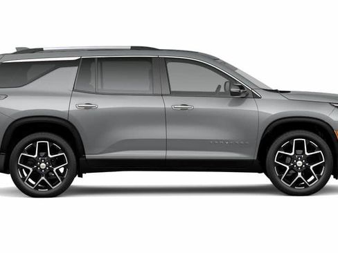 New 2026 Chevrolet Traverse High Country FWD image 5