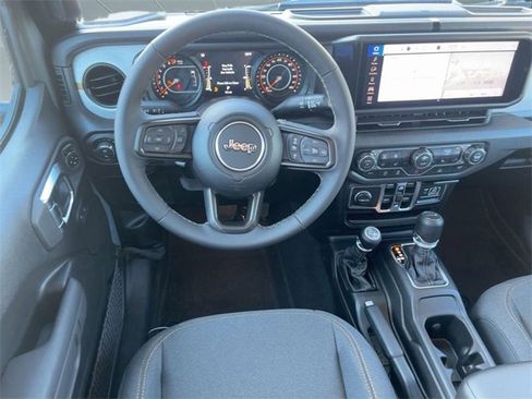 New 2026 Jeep Gladiator Sport image 25