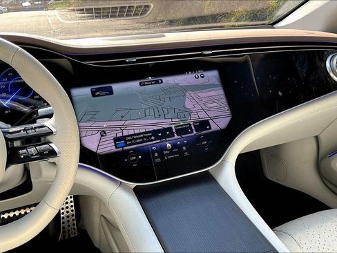 Used 2023 Mercedes-Benz EQS 580 4MATIC Sedan image 6