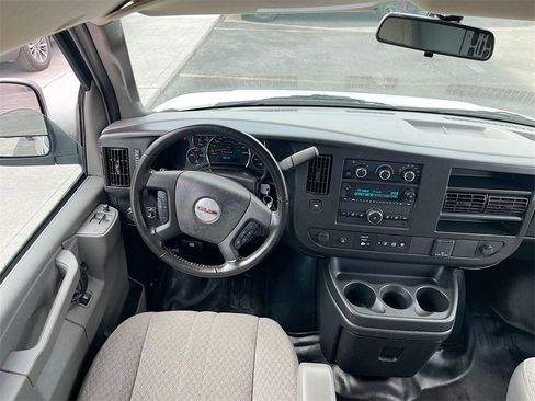 Used 2023 GMC Savana 2500 w/ Driver Convenience Package image 21