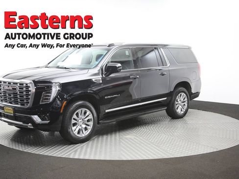 Used 2025 GMC Yukon XL Denali AWD/4WD image 59