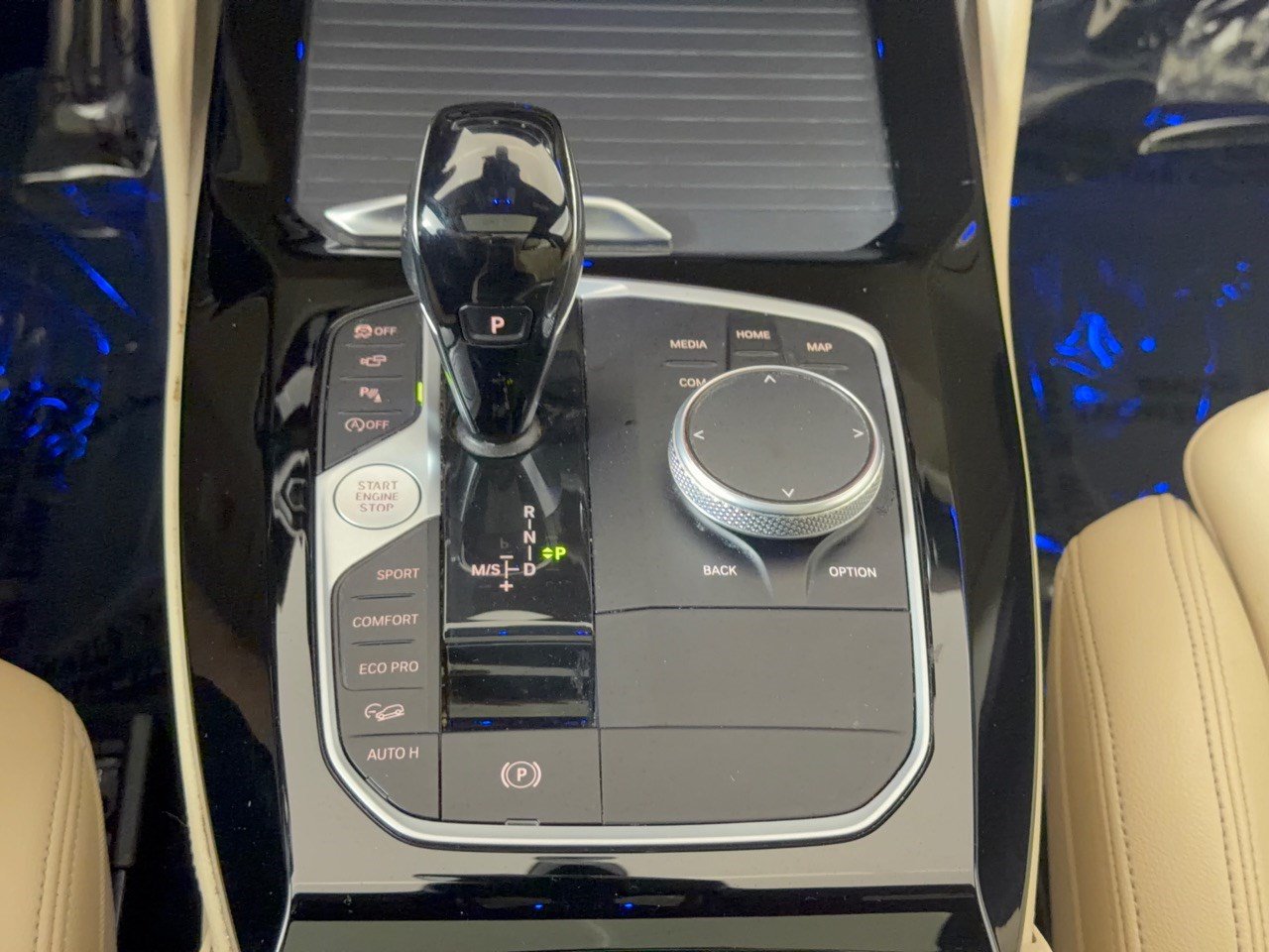 Used 2022 BMW X4 xDrive30i w/ M Sport Package 2 AWD/4WD image 21