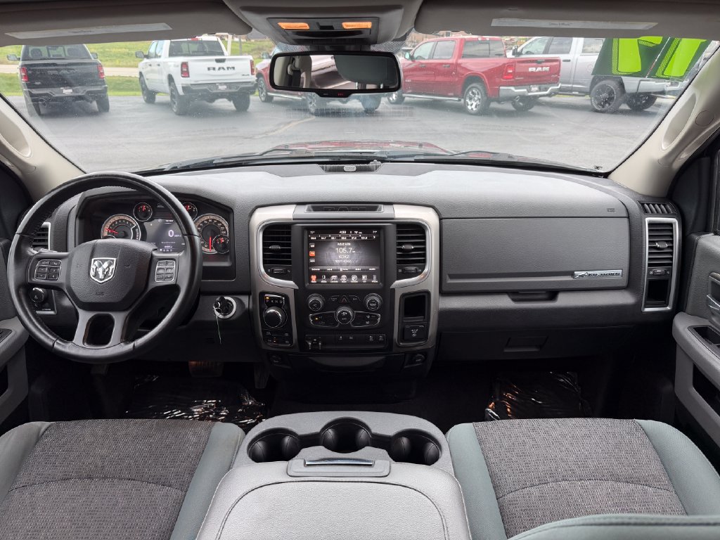 Used 2017 RAM 1500 Big Horn AWD/4WD image 24