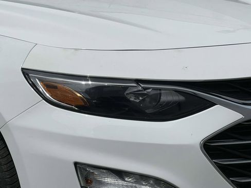 Used 2023 Chevrolet Malibu LT FWD image 9