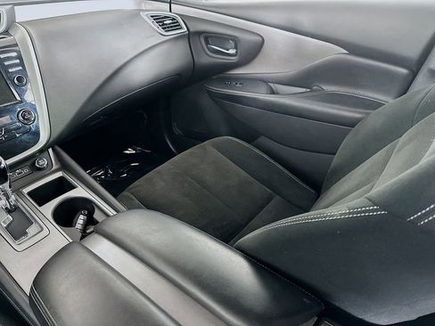 Used 2020 Nissan Murano SV image 29