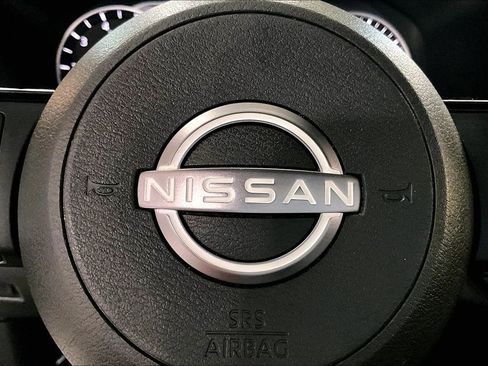 Certified 2023 Nissan Rogue SV image 9