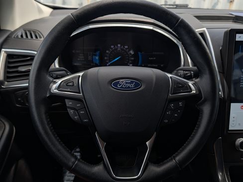 Certified 2021 Ford Edge Titanium FWD image 29