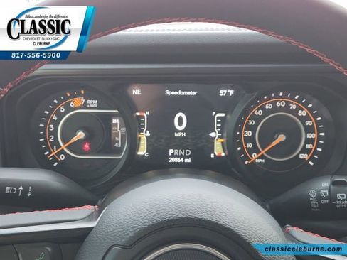 Used 2024 Jeep Wrangler Unlimited Rubicon image 30