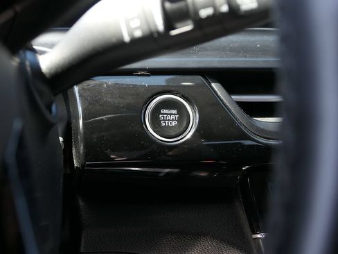 Used 2024 Kia Seltos S AWD/4WD image 15