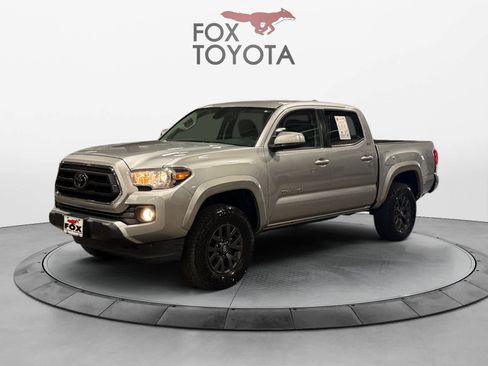 Used 2021 Toyota Tacoma SR5 AWD/4WD image 1