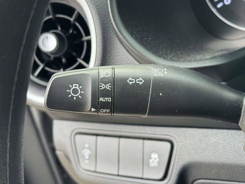 Used 2023 Kia Forte LXS FWD image 22