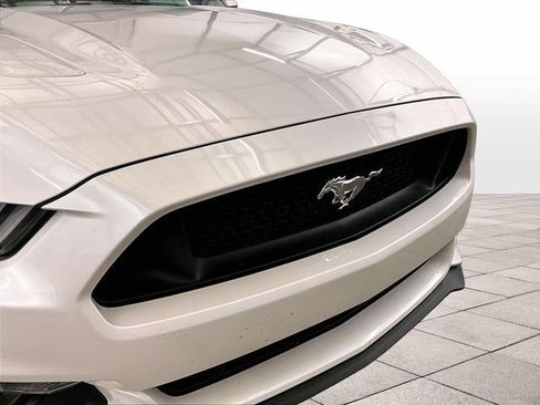 Used 2017 Ford Mustang GT Premium RWD image 29