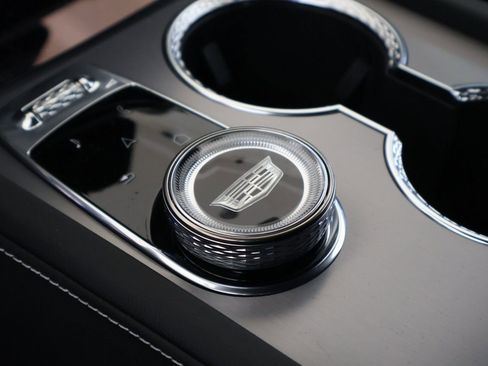 New 2026 Cadillac Vistiq Luxury image 30