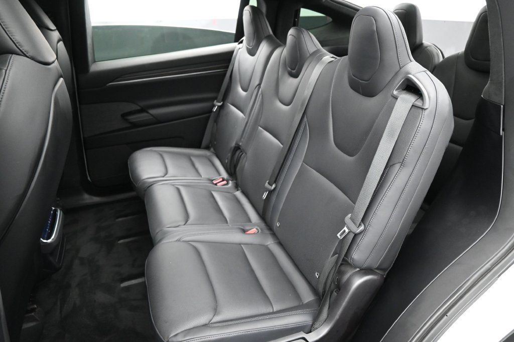 Used 2023 Tesla Model X AWD/4WD image 28