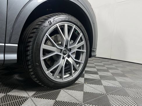 Used 2025 Audi Q3 2.0T Premium Plus w/ Premium Plus Package image 10