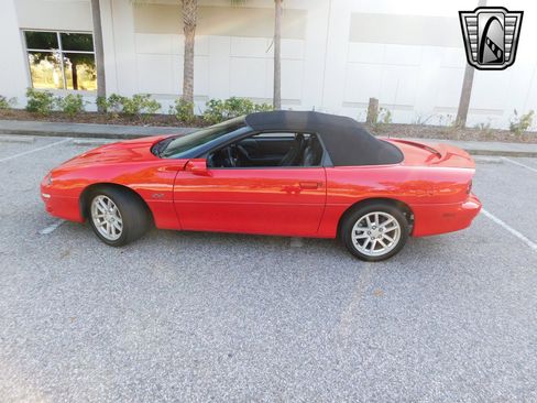 Used 2000 Chevrolet Camaro Z28 w/ SS Performance/Appearance Pkg image 23