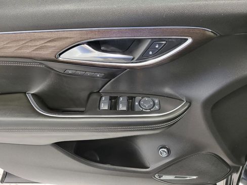 Certified 2023 Buick Envision Avenir image 18