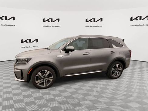Certified 2024 Kia Sorento SX Prestige AWD/4WD image 5