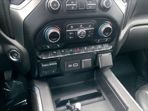 Used 2021 Chevrolet Silverado 1500 LT Trail Boss w/ Convenience Package II AWD/4WD image 35
