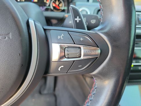 Used 2012 BMW M6 Convertible RWD image 21